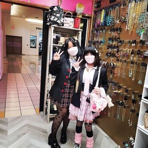 😱March Madness SALE🎉 
New floral 100% vegan backpacks